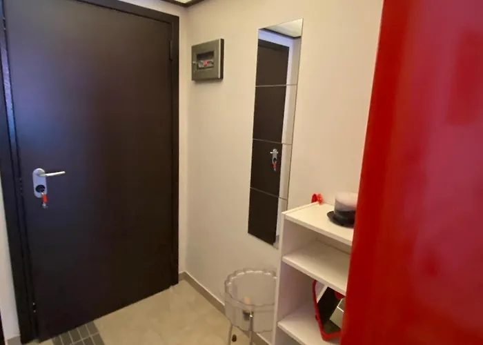 Anastasia's Cozy Nea Plagia